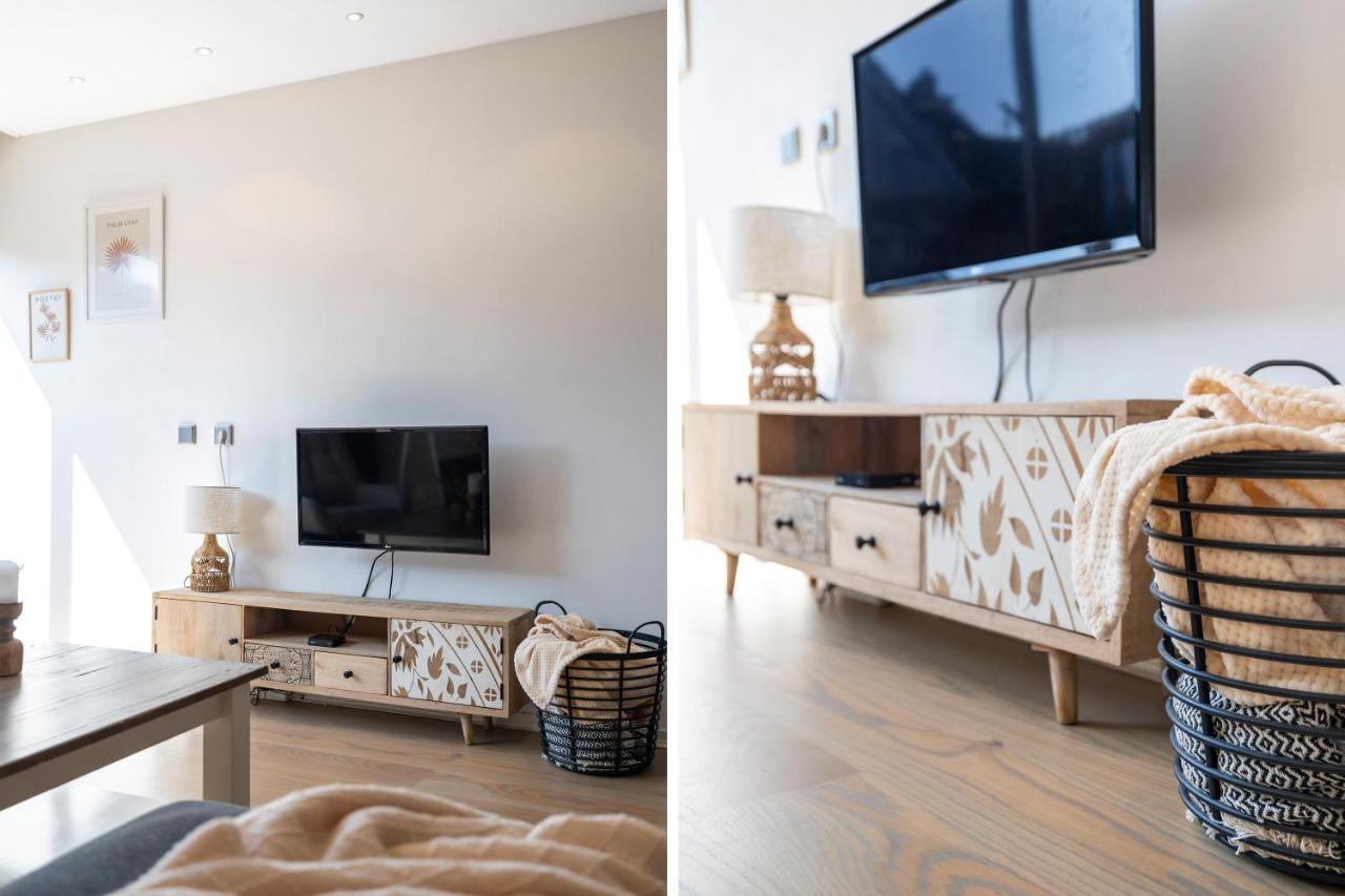 Luxury Apartment Near Utrecht & Amsterdam Breukelen Bagian luar foto