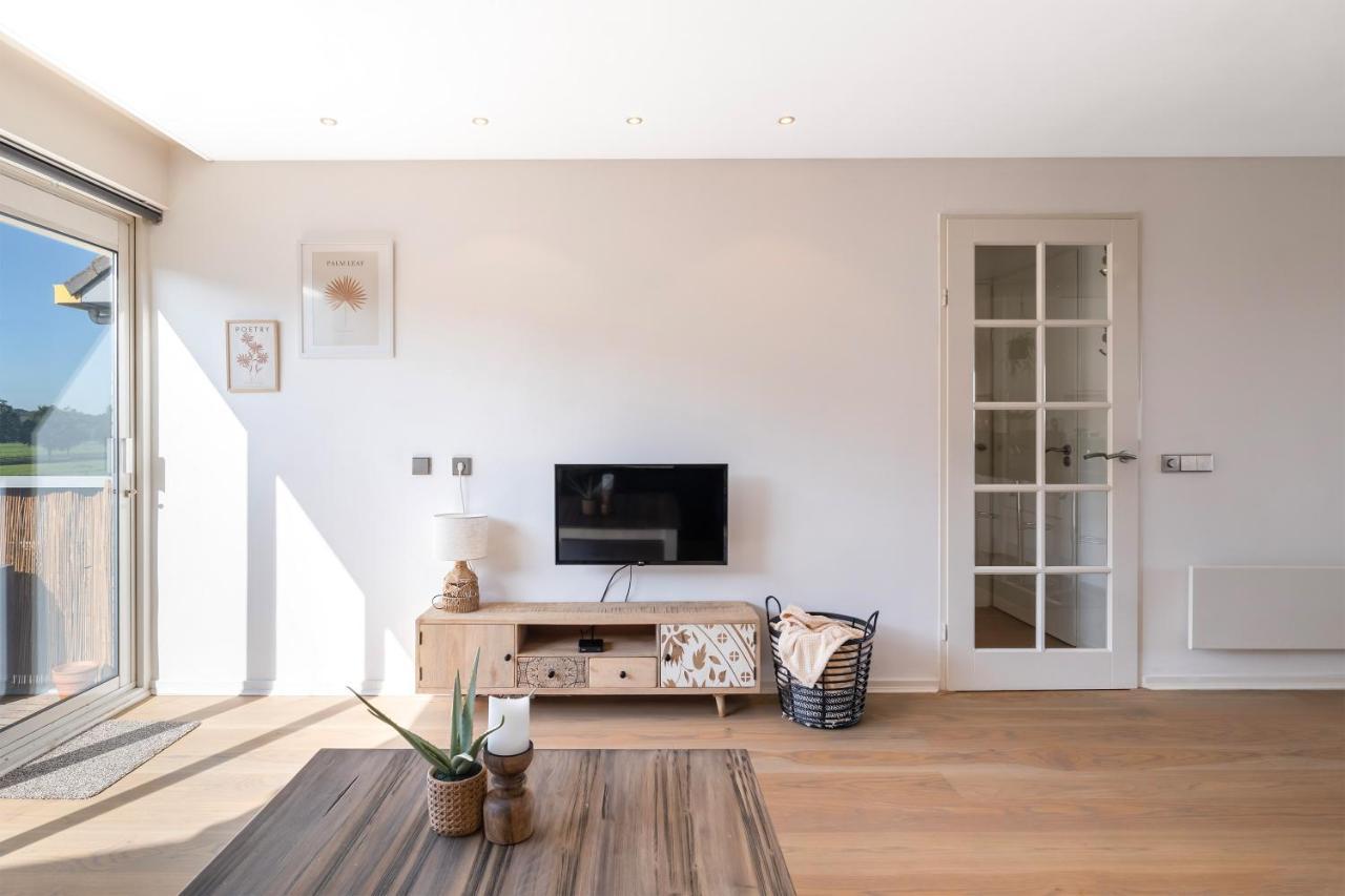 Luxury Apartment Near Utrecht & Amsterdam Breukelen Bagian luar foto